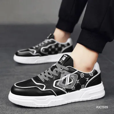 Breathable Premium Leather Men’s Round head Casual Shoes